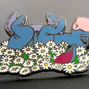 Exclusive Eeyore Pin From DisneyAuctions.com-LE500